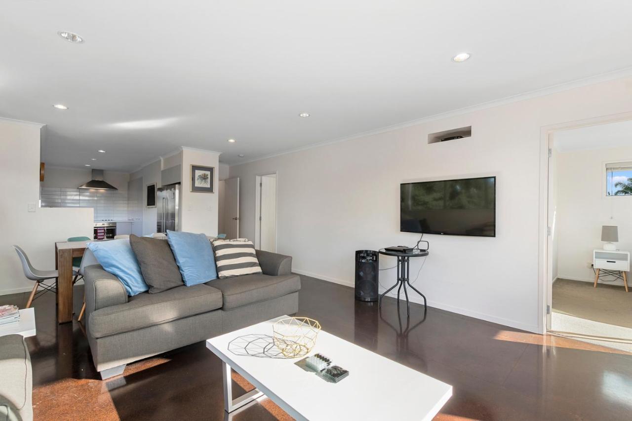 The Nautical Bach - Mangawhai Heads Holiday Home Bagian luar foto